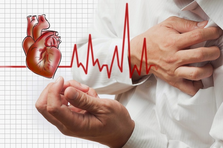 Nếu không chữa trị kịp thời viêm khớp dạng thấp có thể gây ra biến chứng các bệnh lý về tim mạch